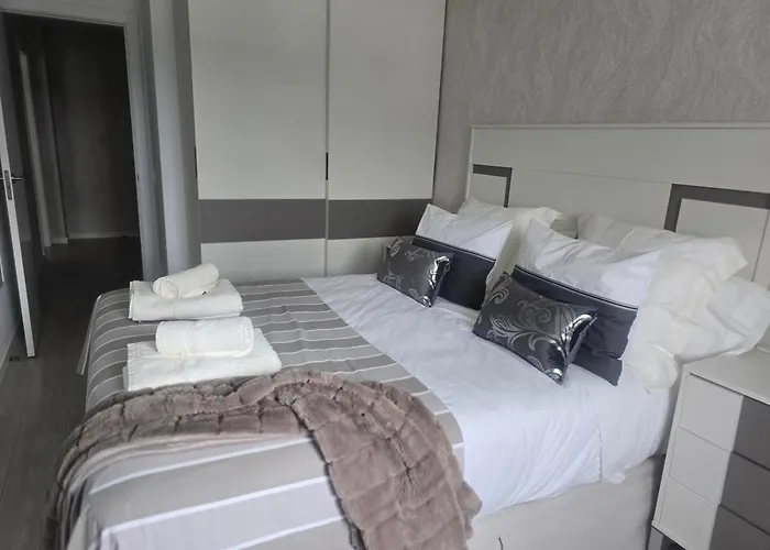 Mirador Del Pico Frentes Las Casas (Soria)